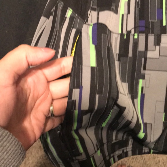 Wonderwink scrub top. Size XS - Picture 4 of 5